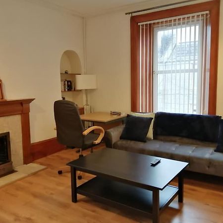 Stylish One Bed Flat With Private Parking Lejlighed Aberdeen Eksteriør billede